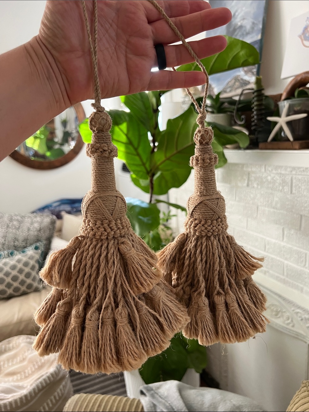 🌻Decorative Hanging Tassels in Natural Cream - Set of 2